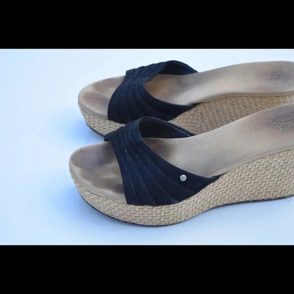 UGG wedges - Picture 6 of 8